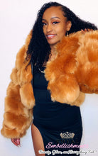 Load image into Gallery viewer, Luxe Cropped Vegan Fur
